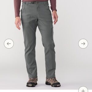 PRANA men’s stretch Zion Standard hiking performance pants size 32 x 30 NWOT